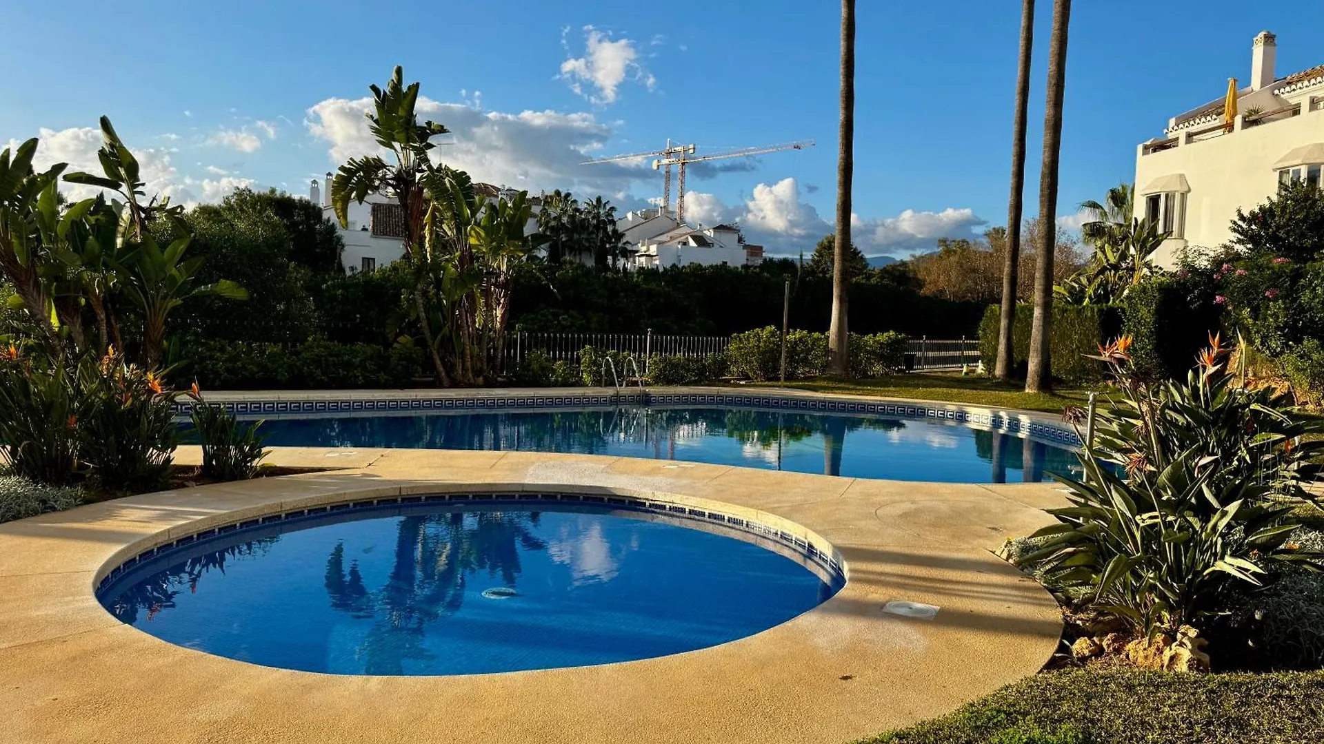 Arco Iris Puente Romano Townhouse Within A Short Walk To Puente Romano Luxury Complex And The Beach Promenade - Eaw Homes Marbella 0*,  Spain