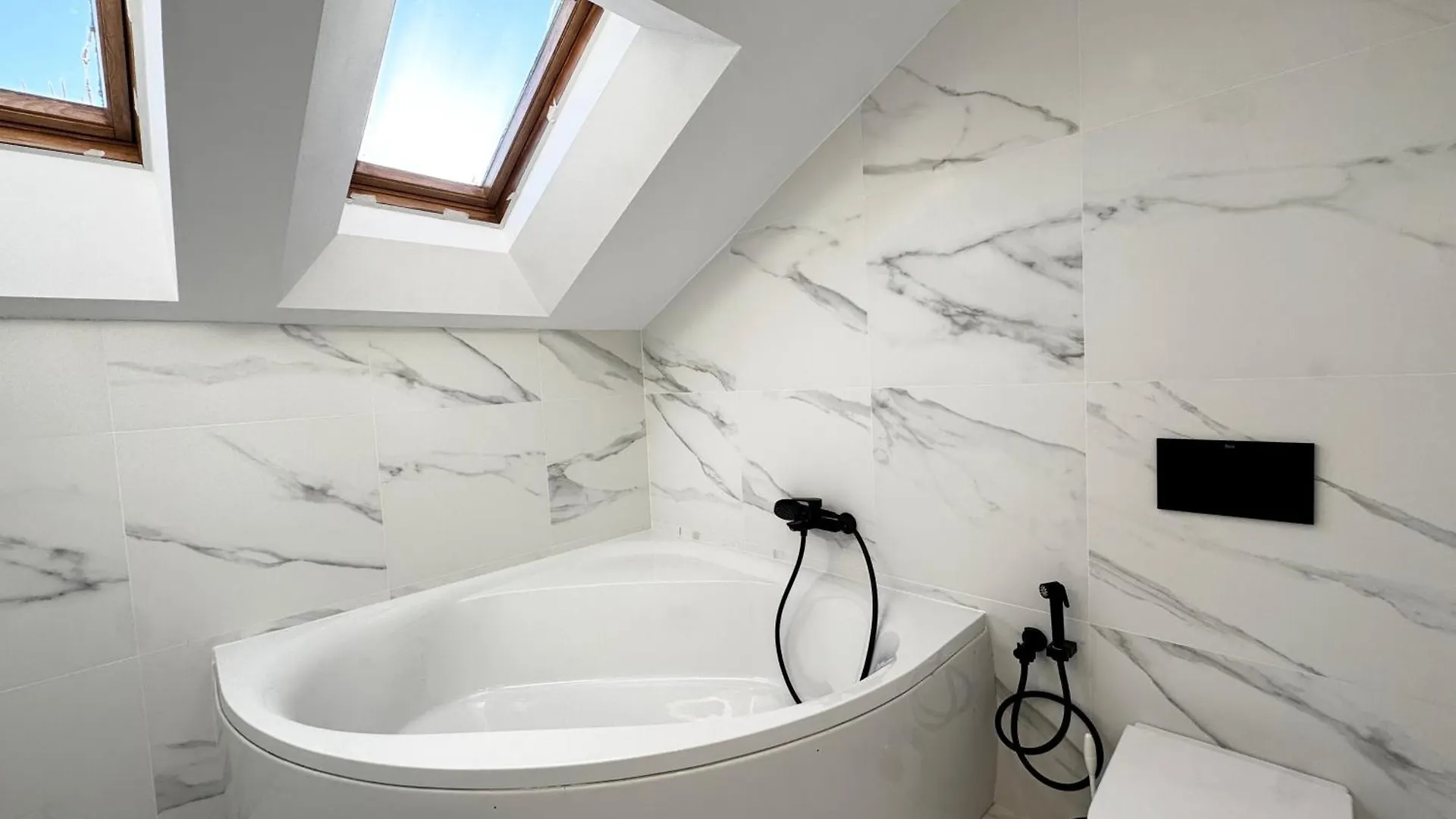Arco Iris Puente Romano Townhouse Within A Short Walk To Puente Romano Luxury Complex And The Beach Promenade - Eaw Homes ماربيا 0*,